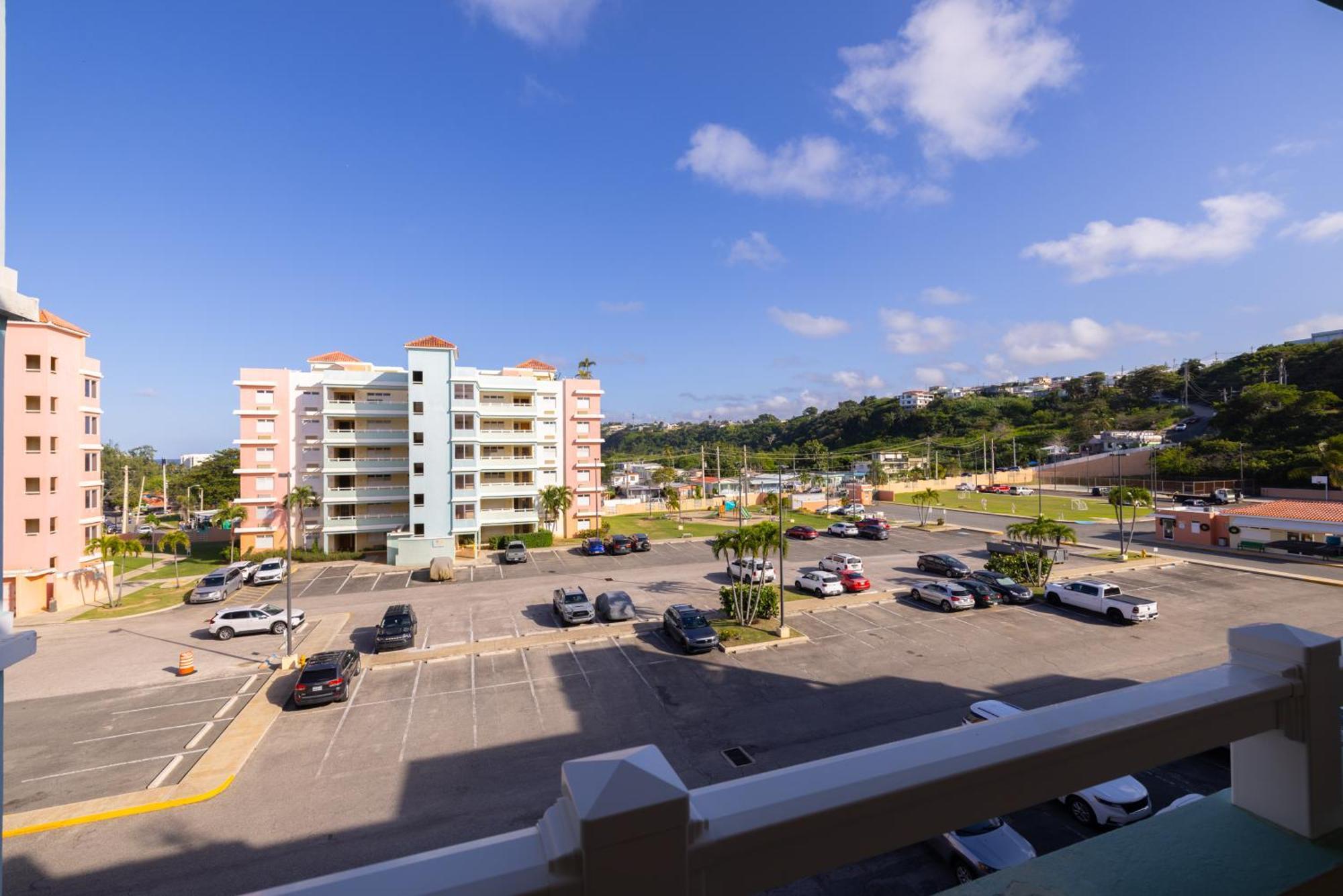 Condo Beach Court Isabela Exterior photo